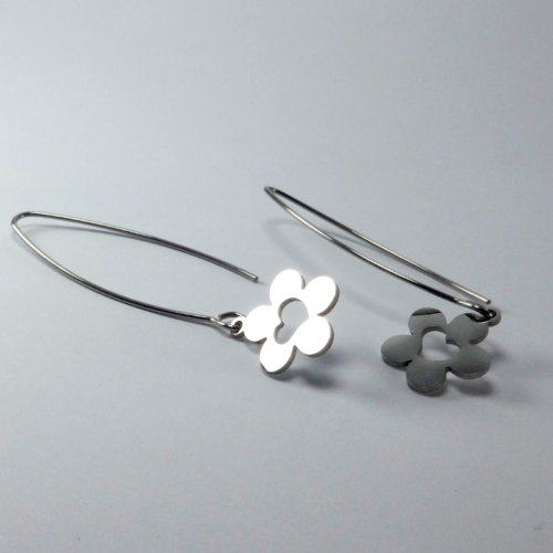 Big Loop Hartblom Earrings