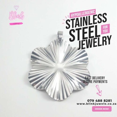 Crinkle Flower Pendant