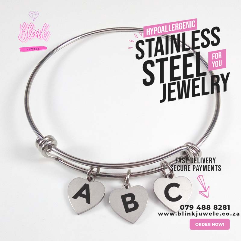 Engraved Heart Initial Wire Bracelet