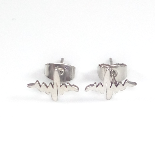 Hearbeat Stud Earrings