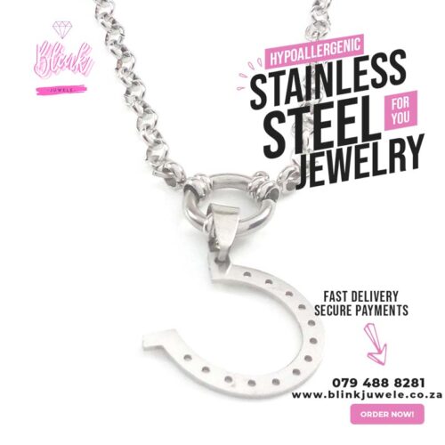 Horse Shoe Pendant