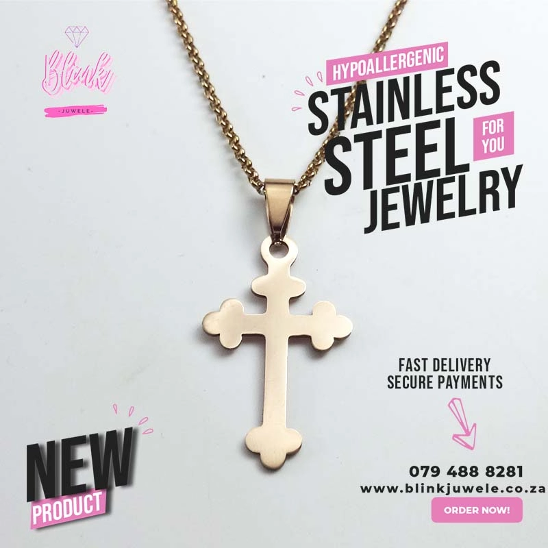 Celtic Rose Rose Gold Necklace - Image 2