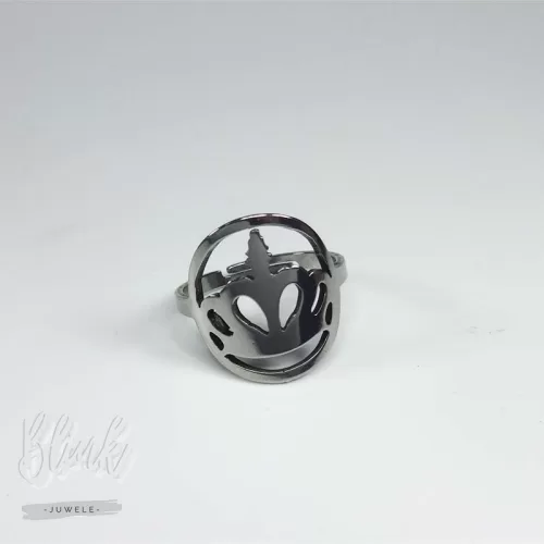 Queen Adjustable Ring