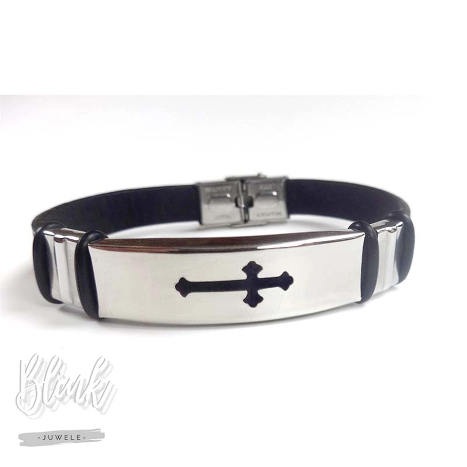 Cross plate leather bracelet